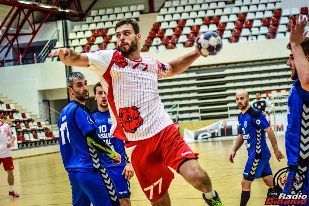 Handbal Dinamo-CSM