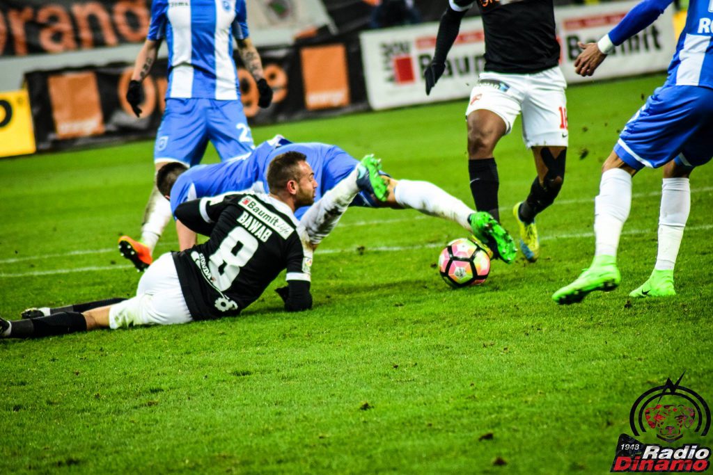 Dinamo-Craiova Penalty la Mahlangu