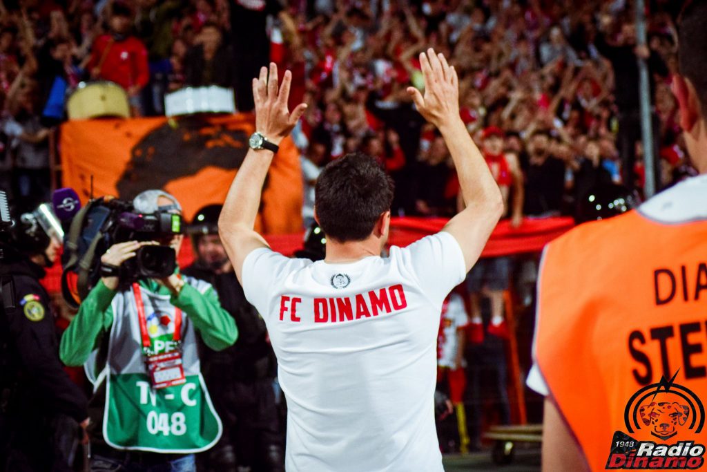Cosmin Contra Dinamo
