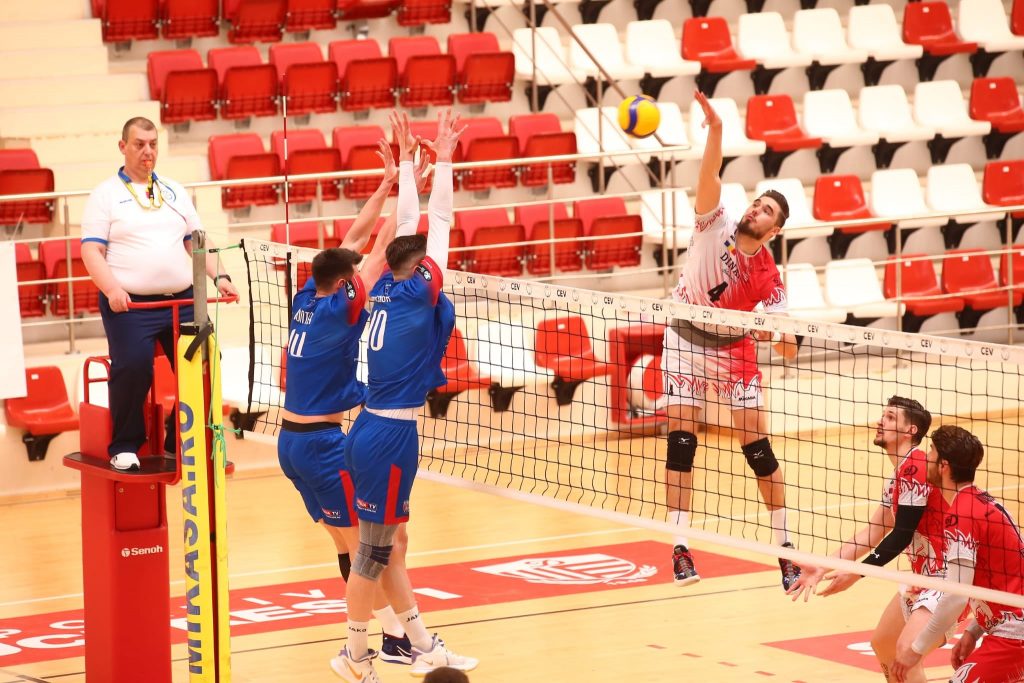 Volei