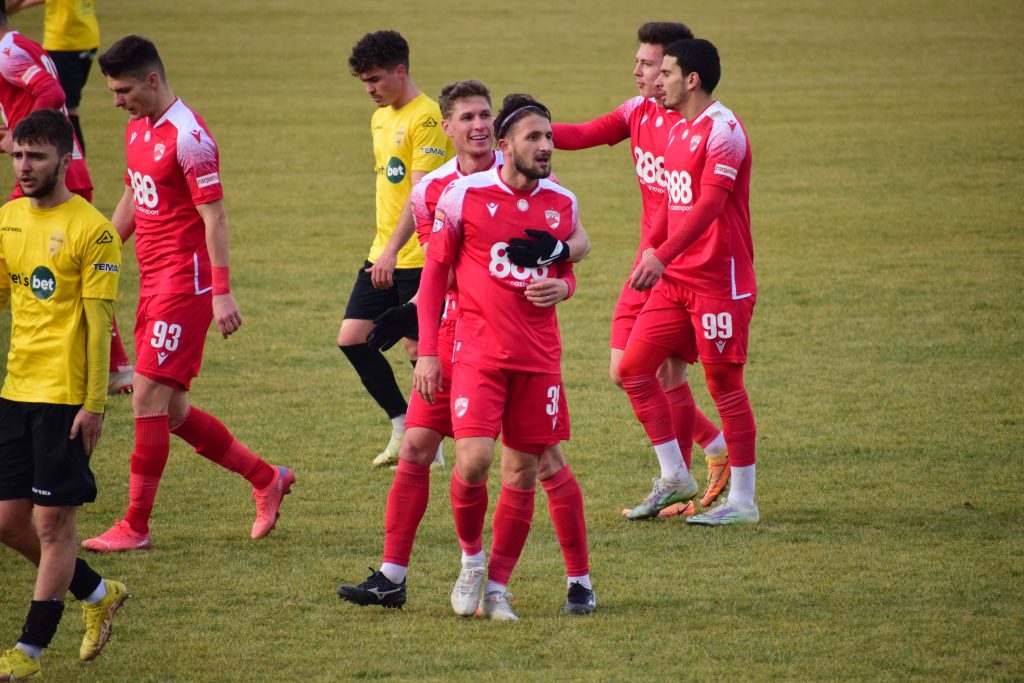Nelut Rosu Dinamo Brasov