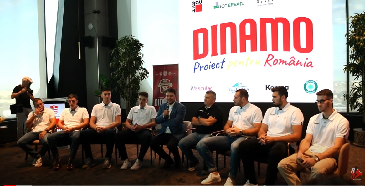 Conferință de prezentare a echipei de handbal: ,,Pentru toate trofeele”