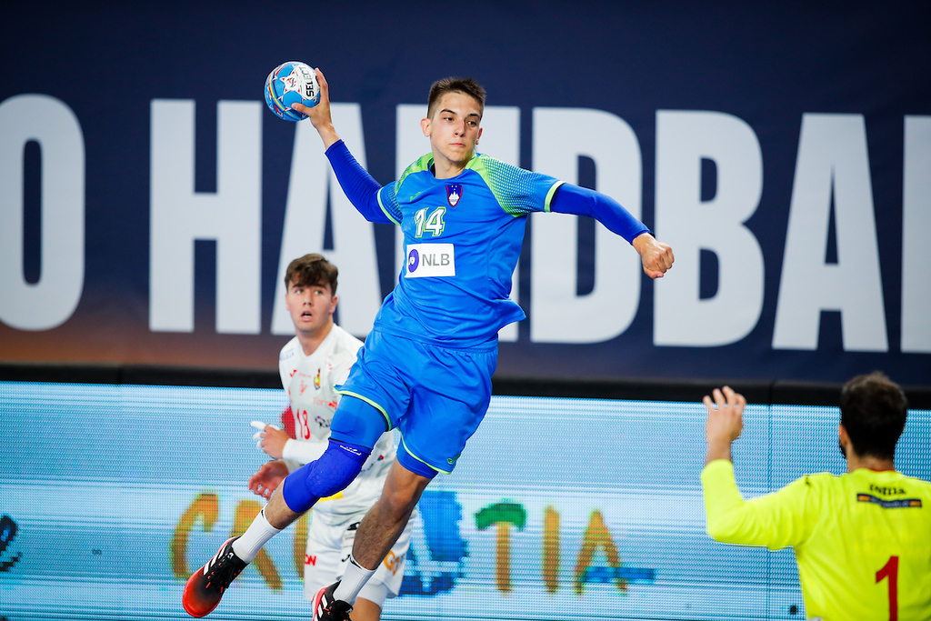 Transfer important al echipei de handbal