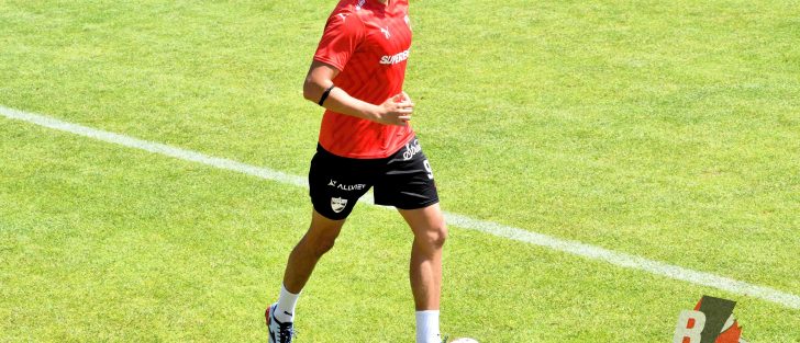 EXCLUSIV | Primele imagini cu noul jucător al lui Dinamo!