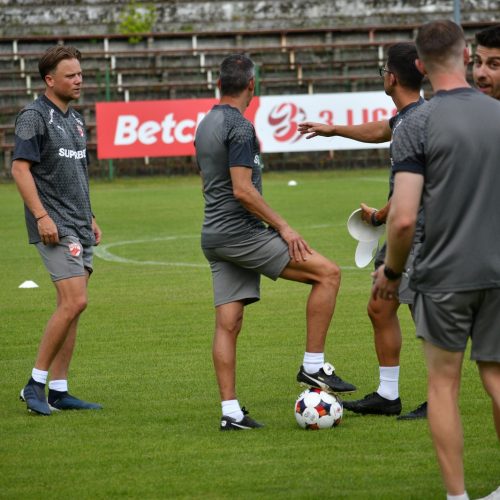 Jurnal de Kielce: Muncă, tactică și așteptarea transferurilor